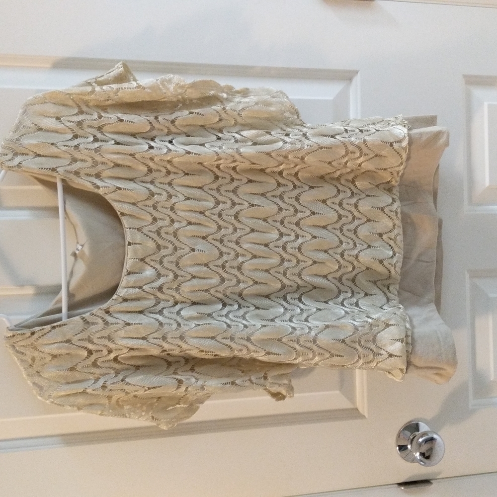 Ladies Lacey blouse